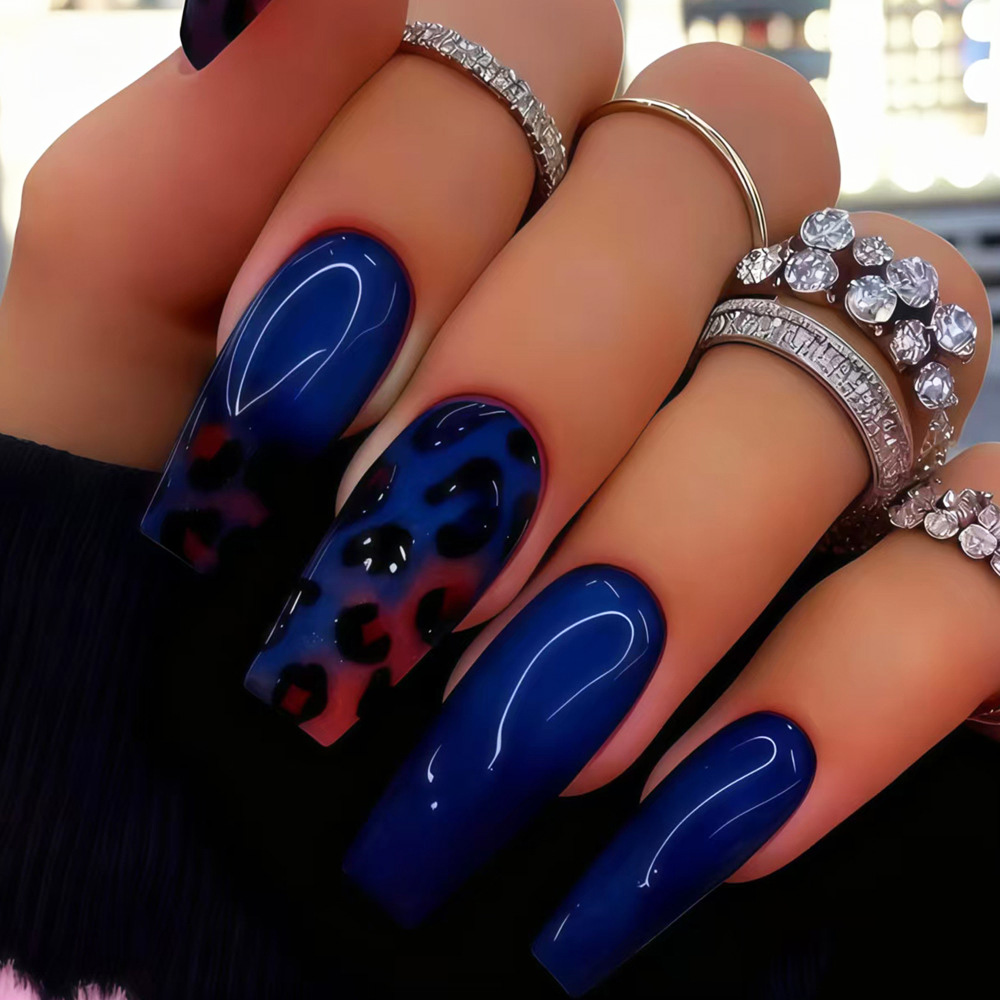 女性・女の子向けのミディアムサイズのつけ爪、グラデーションの - Nail Art Leopard のレビューと価格