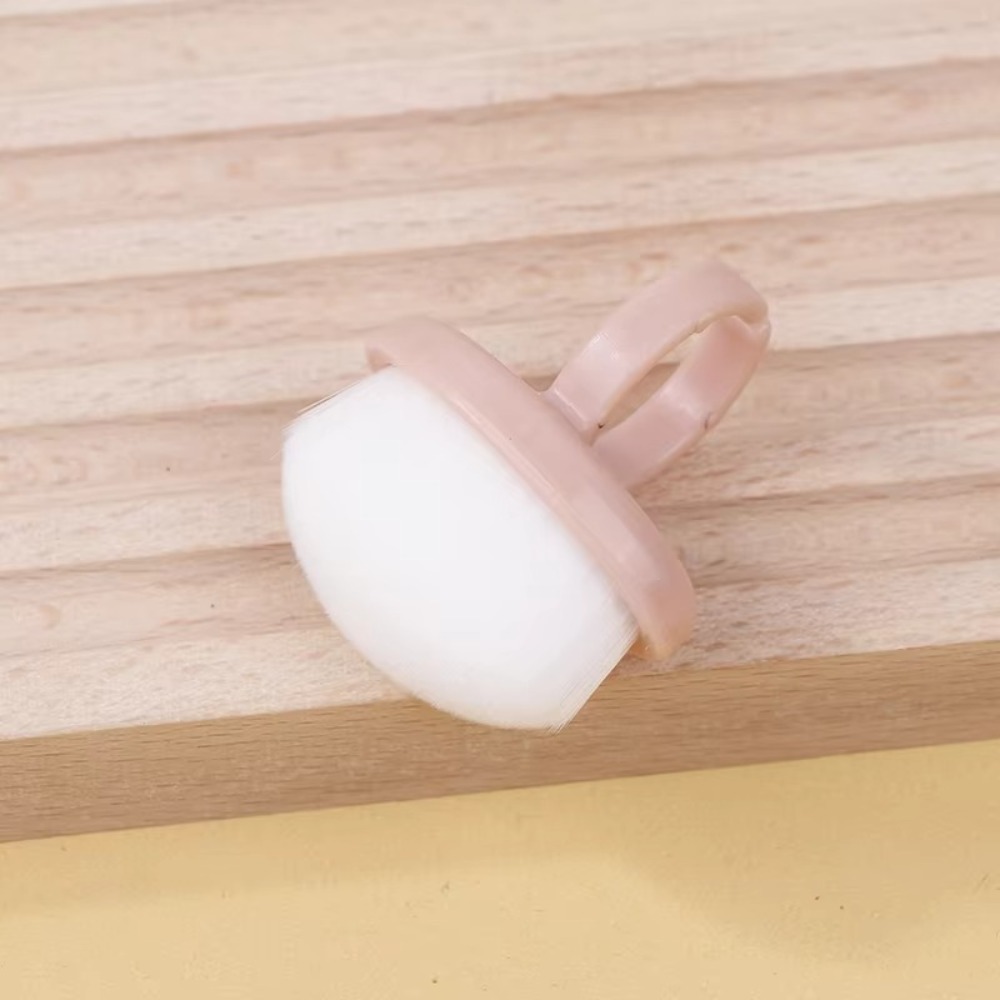 新しいオーバル型ネイルアートダストブラシ DIY マニキュア - Nail Art For Men のレビューと価格